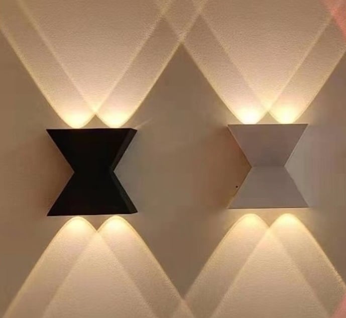 Aplica Delilah LED Black Perete Exterior 6W