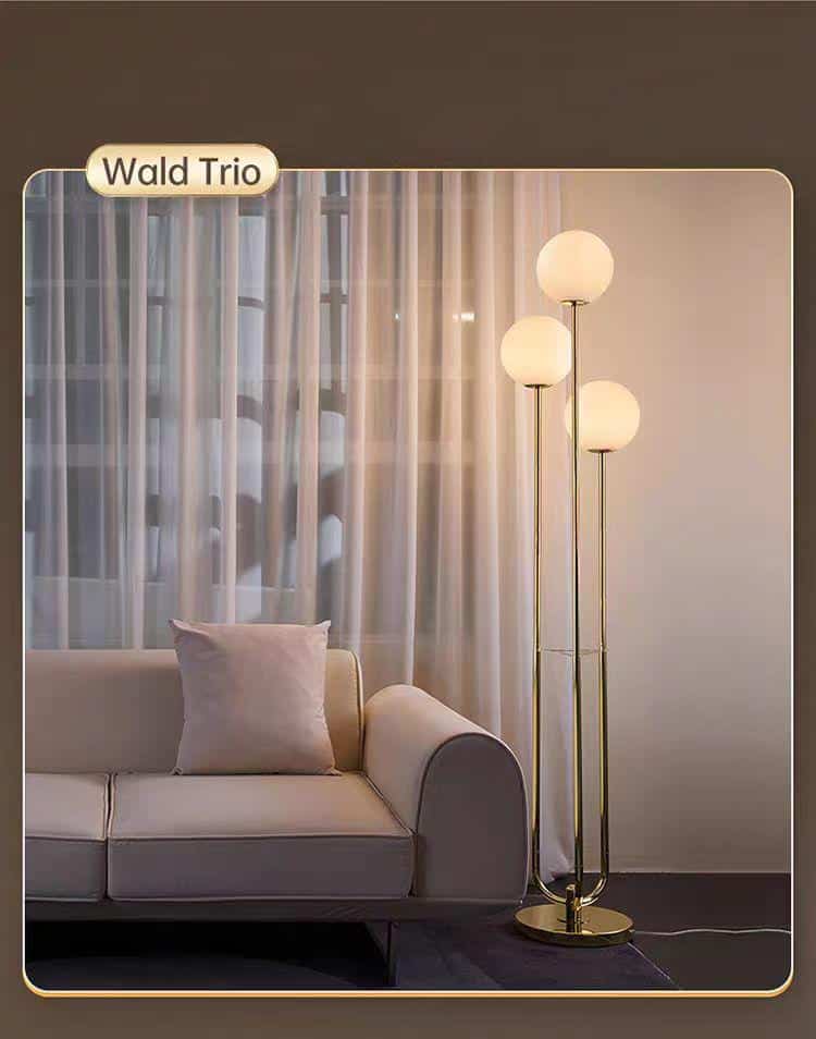 Lampadar Auriu Deris 3 Globuri Albe H1700, 3XG9