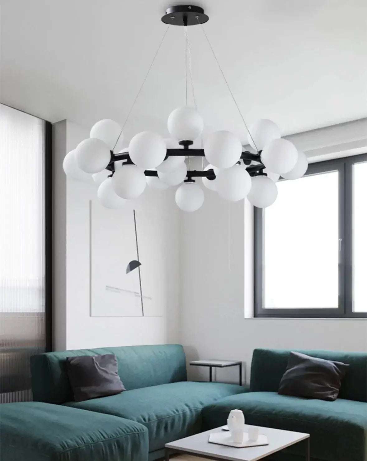 Candelabru Negru Elegant Galla, Modern, 45 de Globuri LED Albe