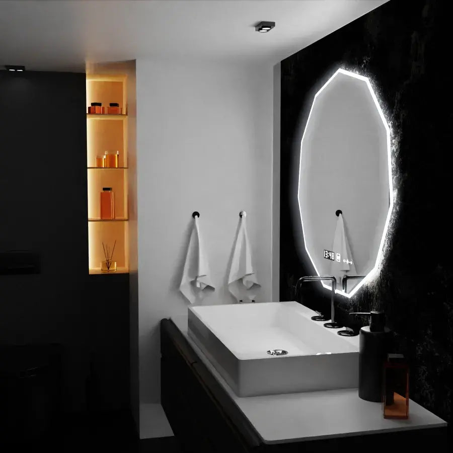 Oglinda LED Poligon, 70cm, Premium Judith Senzor MotionGlow Marcello, Sistem Dezaburire, Ceas &amp; Termometru, Dimabila