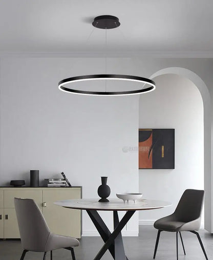 Lustra LED Suspendată Delphina, 60 cm, Neagră Tip Cerc 100W