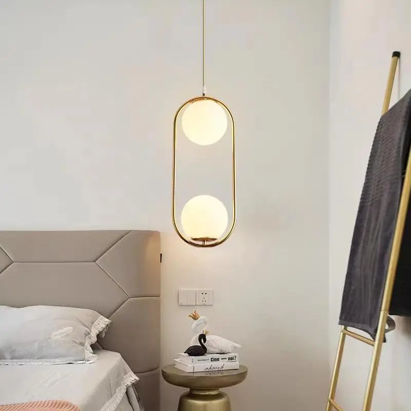 Lustra Suspendată Anastasia Modernă cu Glob Mat Alb E27 Maxim 60W