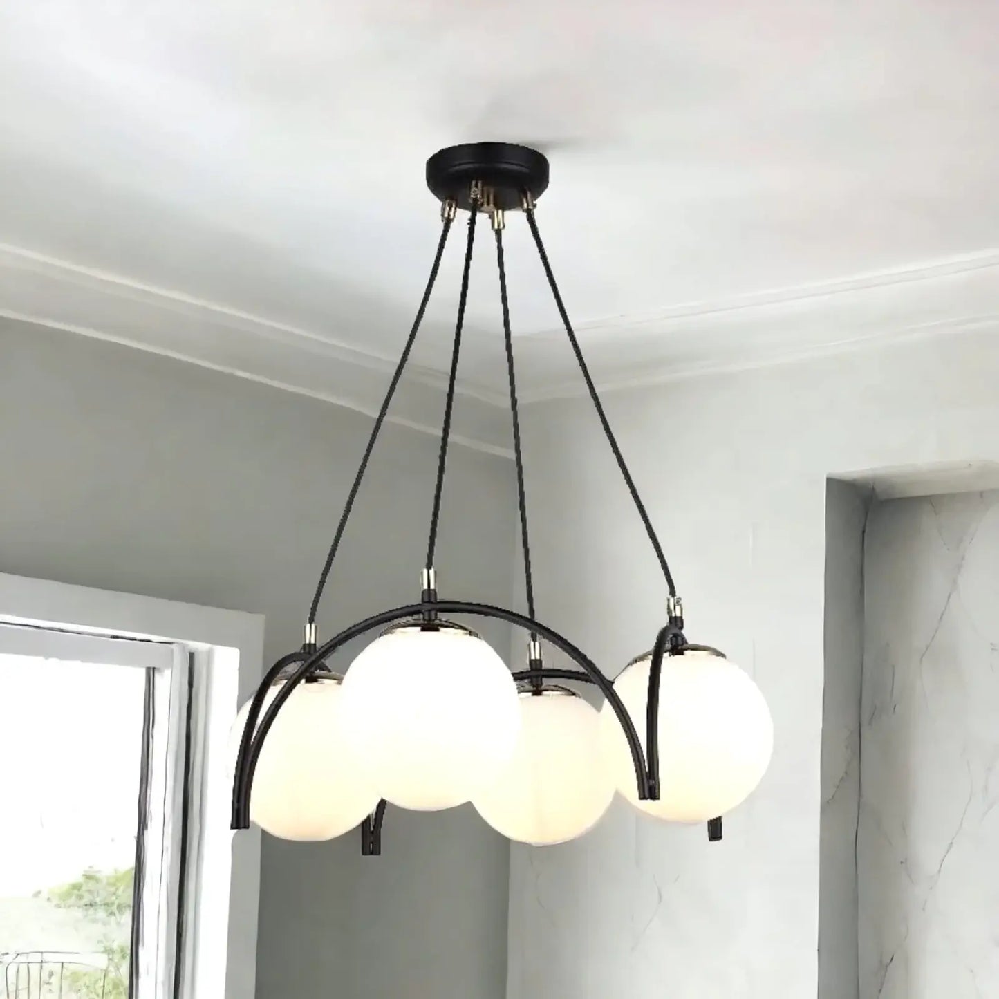 Lustra Neagră Melania, 4 Globuri Albe, 4xE27, 60W x 4