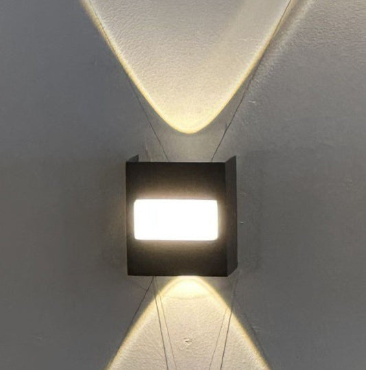 Aplica LED Fiona Black Perete IP65 4W