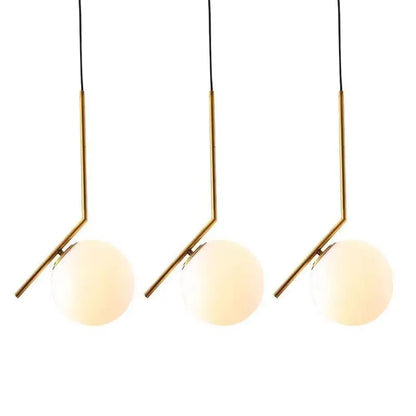 Lustra Suspendată Lelia, 3 Globuri Albe, 40W