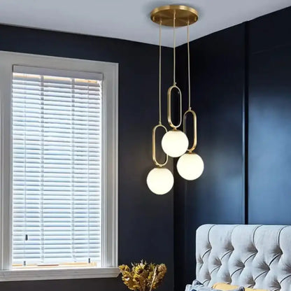 Lustra Aurie cu Globuri Albe Letitia, Stil Nordic, 40W