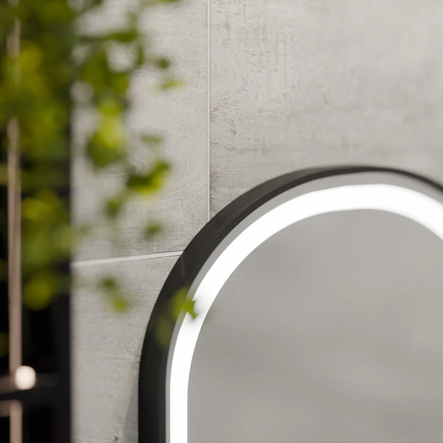 Oglinda LED Senzor Premium Helmut, 50x80 cm, Sistem Dezaburire, Ceas si Temperatura, Rama Negru Brushed Marcello Funghi