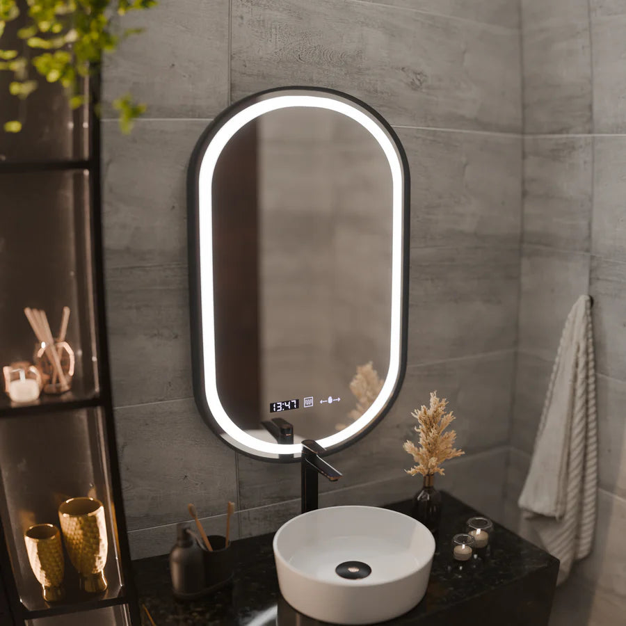 Oglinda LED Senzor Premium Helmut, 50x80 cm, Sistem Dezaburire, Ceas si Temperatura, Rama Negru Brushed Marcello Funghi