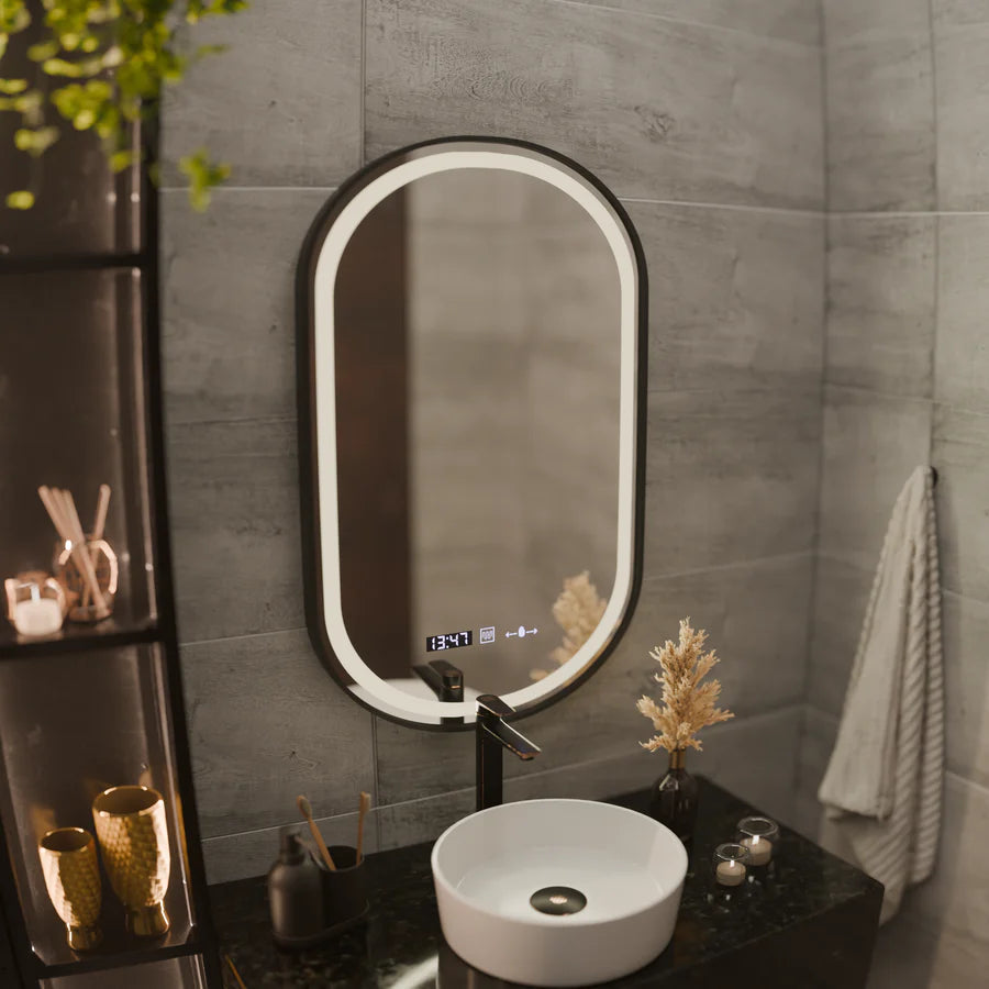 Oglinda LED Senzor Premium Helmut, 50x80 cm, Sistem Dezaburire, Ceas si Temperatura, Rama Negru Brushed Marcello Funghi